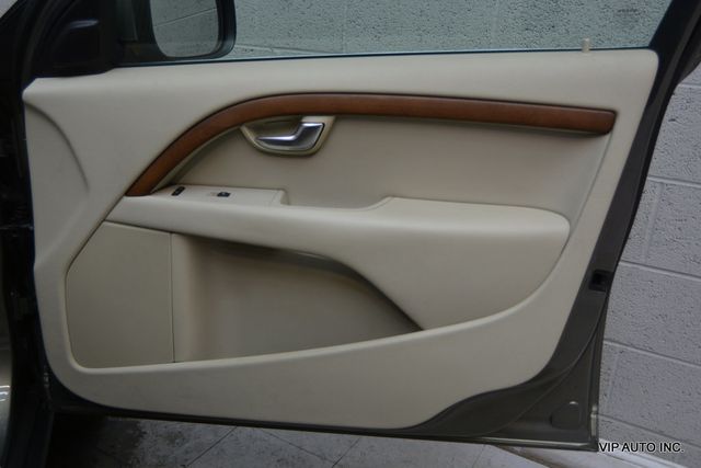 2010 Volvo XC70 3.2 Wagon 4D - 22979626 - 7