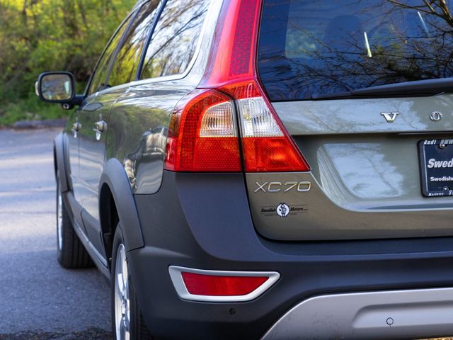 2010 Volvo XC70 Dealer serviced - 23004015 - 10