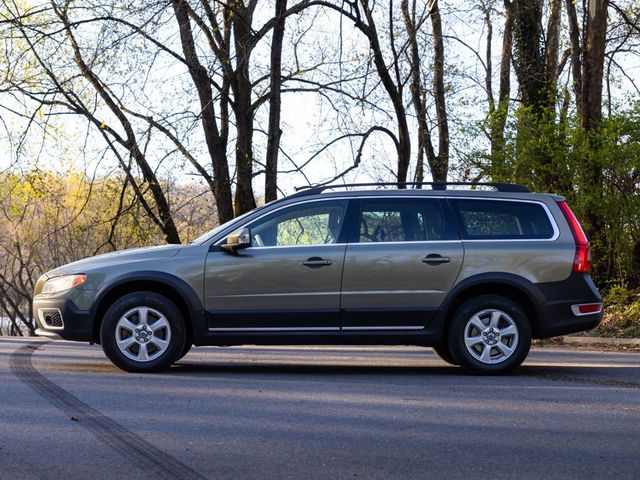 2010 Volvo XC70 Dealer serviced - 23004015 - 14