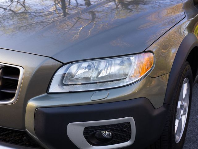 2010 Volvo XC70 Dealer serviced - 23004015 - 20