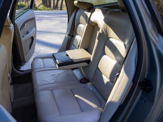 2010 Volvo XC70 Dealer serviced - 23004015 - 40