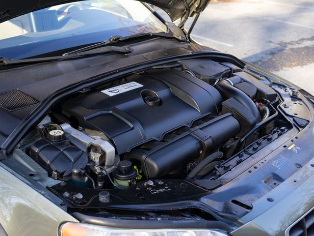 2010 Volvo XC70 Dealer serviced - 23004015 - 43