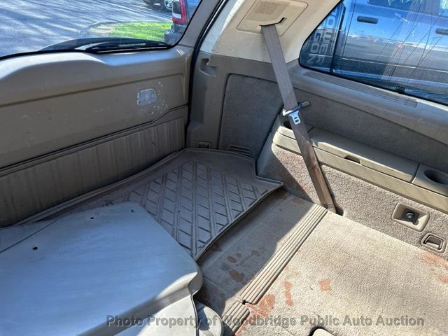 2010 Volvo XC90 AWD 4dr I6 - 23017631 - 11