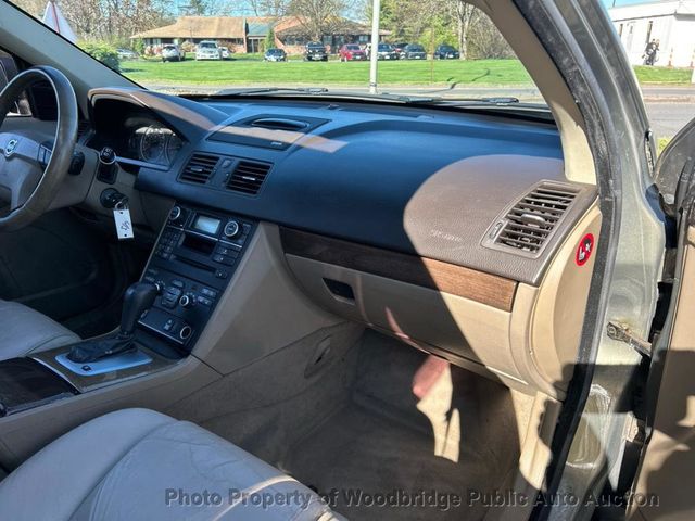 2010 Volvo XC90 AWD 4dr I6 - 23017631 - 8