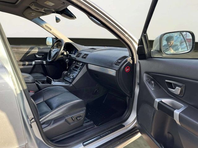 2010 Volvo XC90 AWD 4dr I6 R-Design - 23016884 - 21