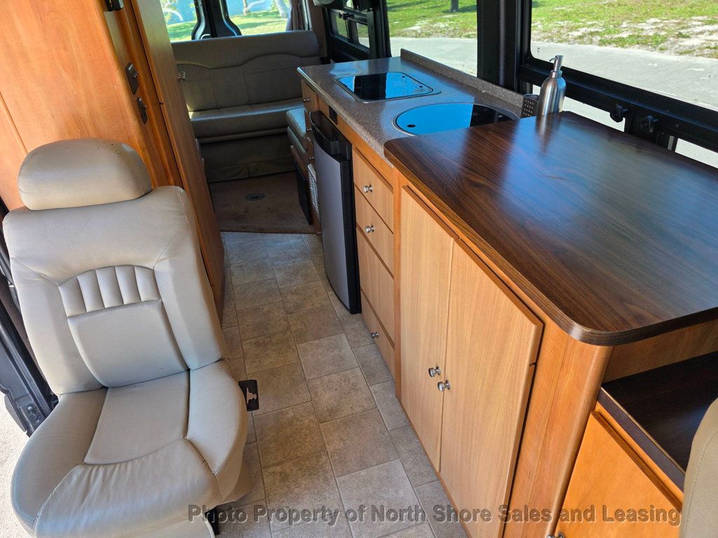 2010 Winnebago Sprinter ERA Limited 170R - 23000330 - 15