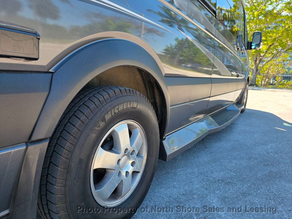 2010 Winnebago Sprinter ERA Limited 170R - 23000330 - 49