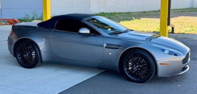2011 Aston Martin V8 Vantage 2dr Convertible Sportshift - 23098520 - 9