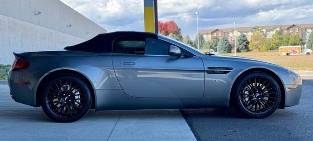 2011 Aston Martin V8 Vantage 2dr Convertible Sportshift - 23098520 - 10