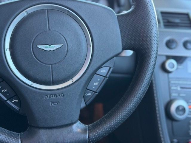 2011 Aston Martin V8 Vantage 2dr Convertible Sportshift - 23098520 - 15