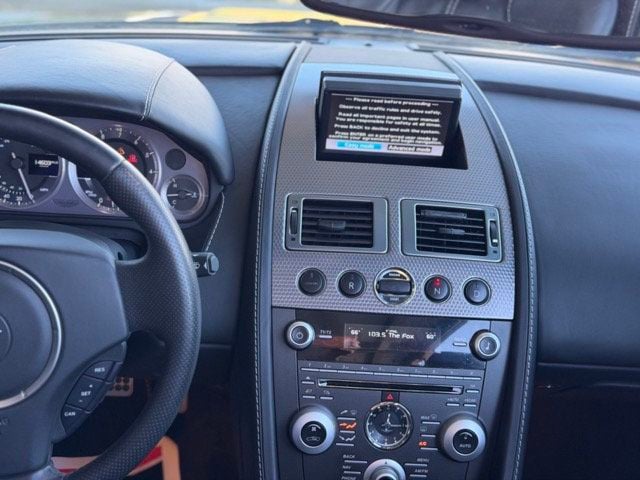 2011 Aston Martin V8 Vantage 2dr Convertible Sportshift - 23098520 - 17