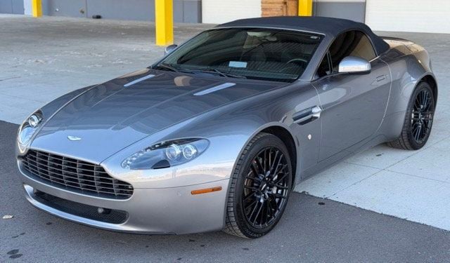 2011 Aston Martin V8 Vantage 2dr Convertible Sportshift - 23098520 - 8