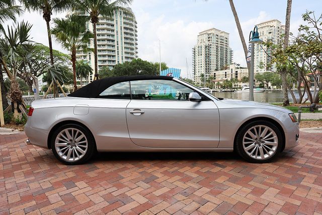 2011 Audi A5 Cabriolet 2dr Cabriolet Auto quattro 2.0T Premium Plus - 22446559 - 30