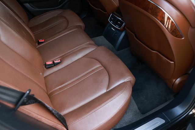 2011 Audi A8 4dr Sedan - 22995875 - 14