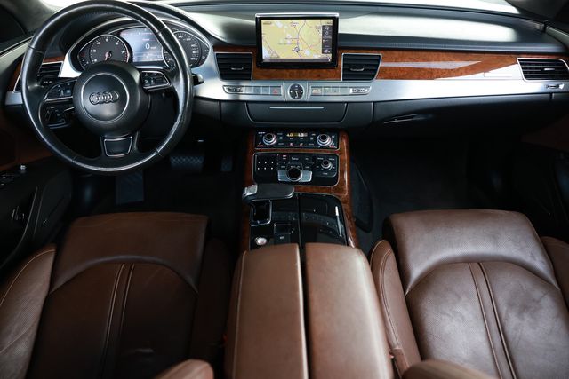 2011 Audi A8 4dr Sedan - 22995875 - 23