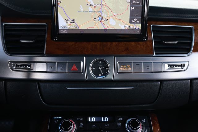 2011 Audi A8 4dr Sedan - 22995875 - 34