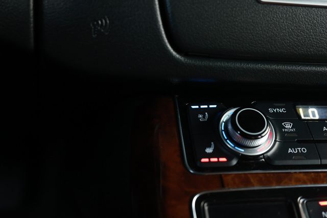 2011 Audi A8 4dr Sedan - 22995875 - 43