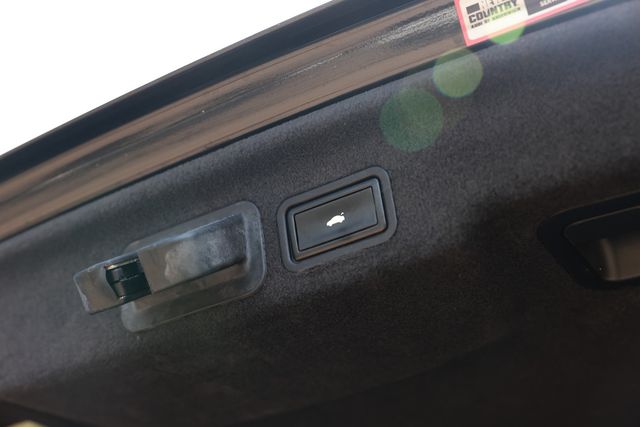 2011 Audi A8 4dr Sedan - 22995875 - 49