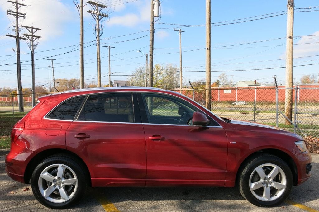 2011 Audi Q5 quattro 4dr 3.2L Premium Plus - 22679551 - 4