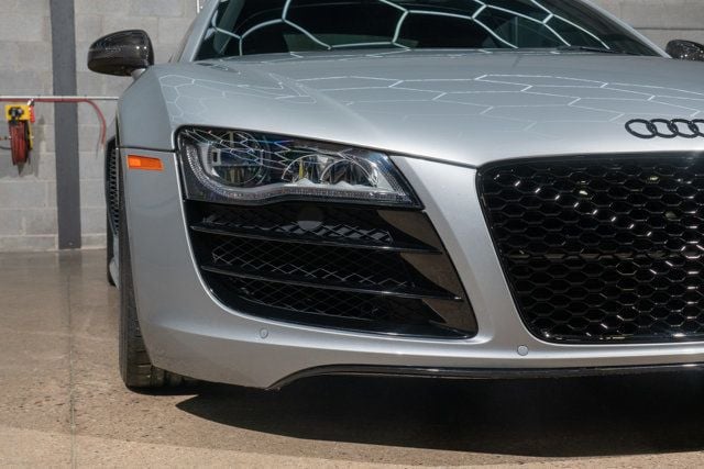 2011 Audi R8 2dr Coupe Automatic quattro 5.2L - 22935229 - 25