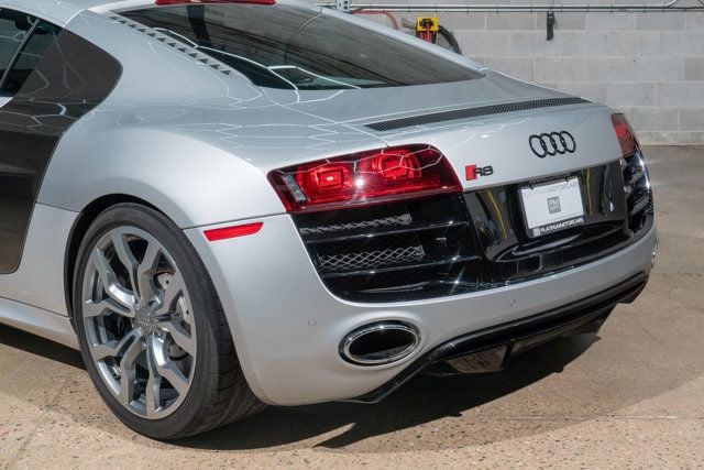 2011 Audi R8 2dr Coupe Automatic quattro 5.2L - 22935229 - 29