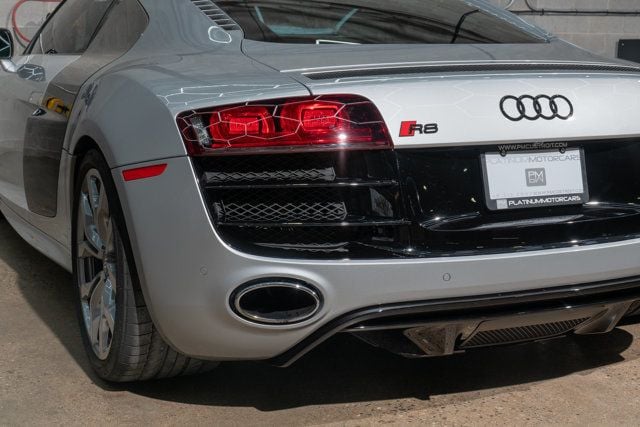 2011 Audi R8 2dr Coupe Automatic quattro 5.2L - 22935229 - 30