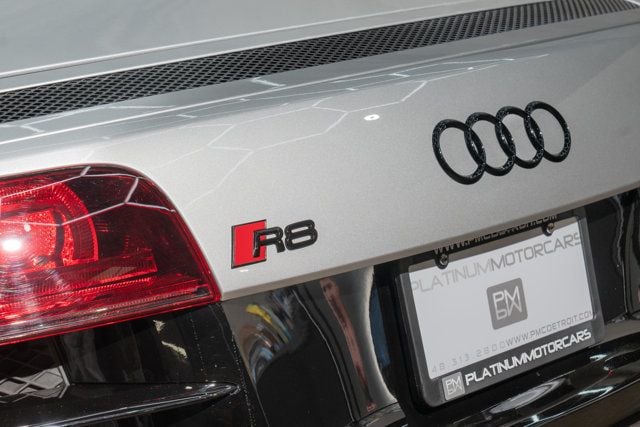 2011 Audi R8 2dr Coupe Automatic quattro 5.2L - 22935229 - 31