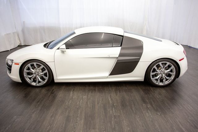 2011 Audi R8 2dr Coupe Automatic quattro 5.2L - 22610626 - 6