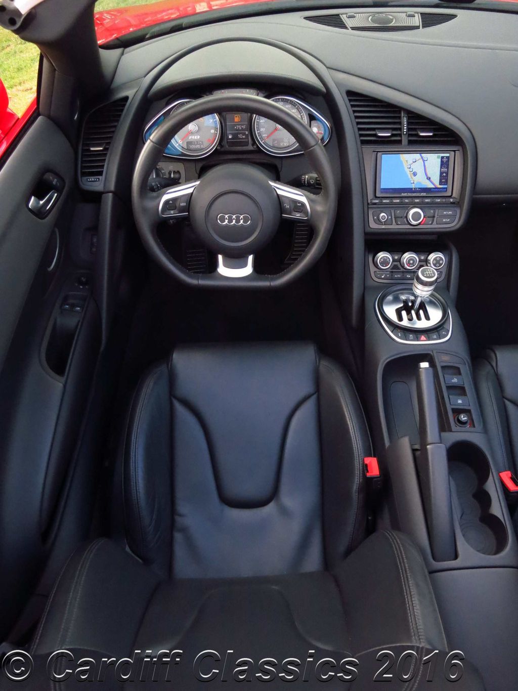 2011 Audi R8 Spyder 4.2 6-speed V8 - 15236944 - 19