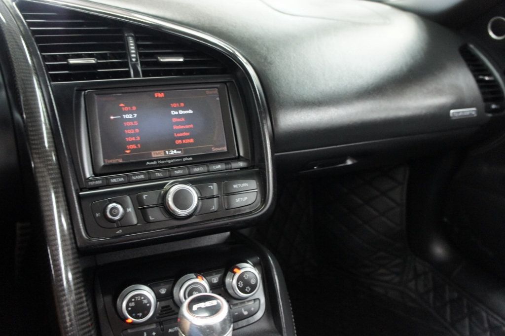 2011 Audi R8 Spyder V10 5.2L Spyder - 23022315 - 30