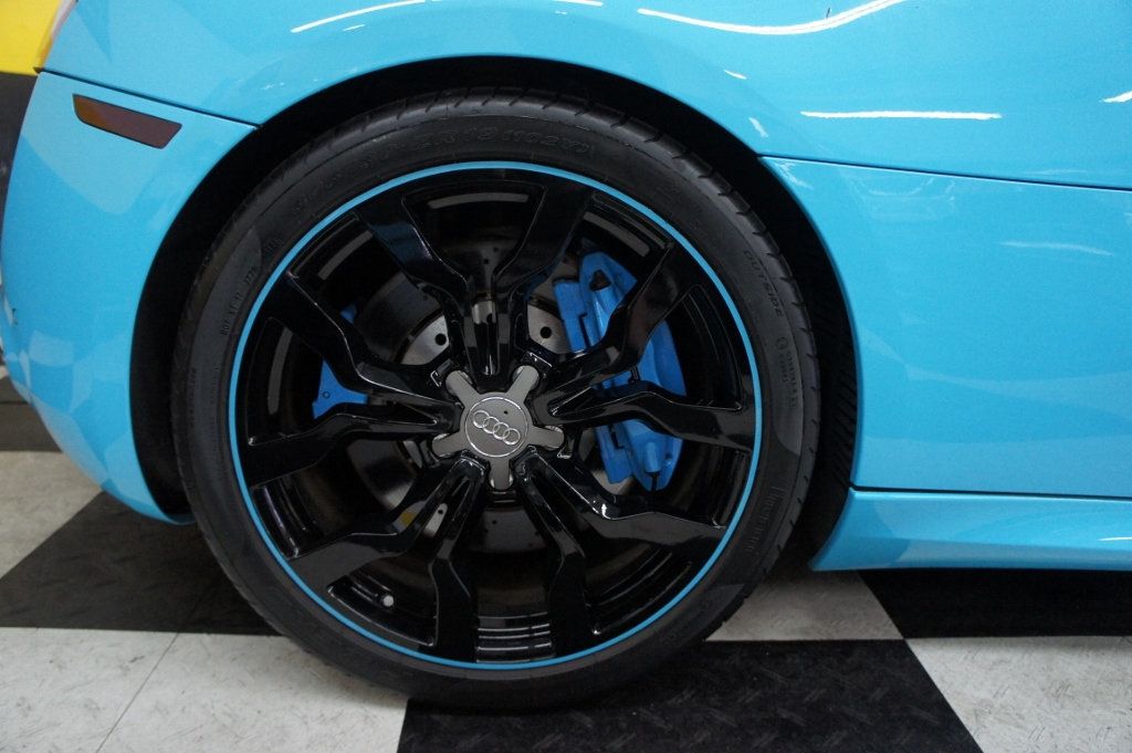 2011 Audi R8 Spyder V10 5.2L Spyder - 23022315 - 36