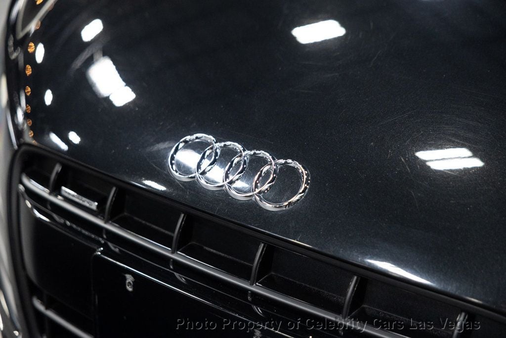 2011 Audi R8 Spyder V10 photo 26