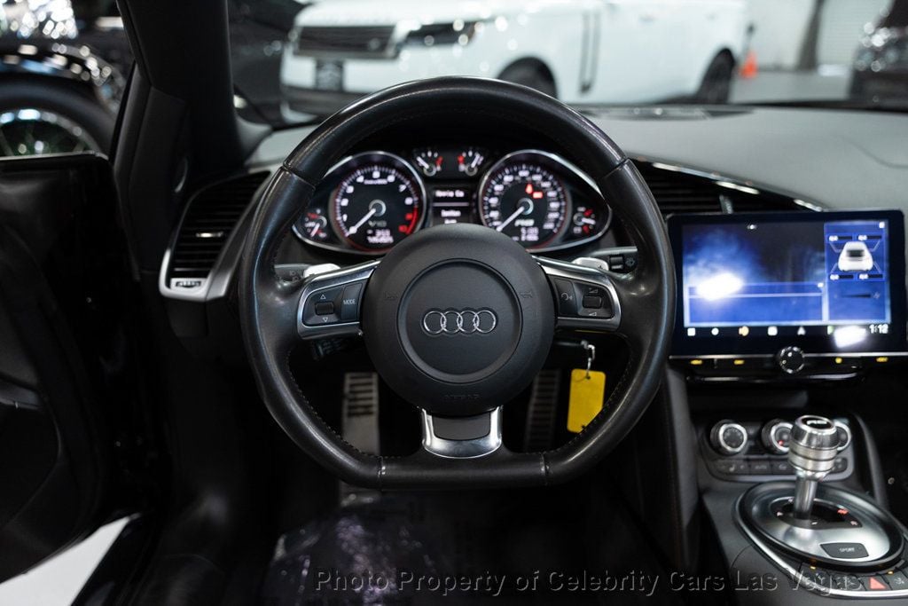 2011 Audi R8 Spyder V10 photo 44