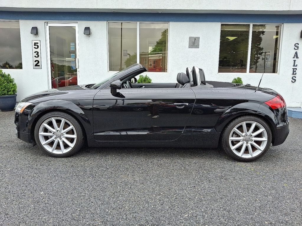 2011 Audi TT Roadster Quattro Premium photo 7