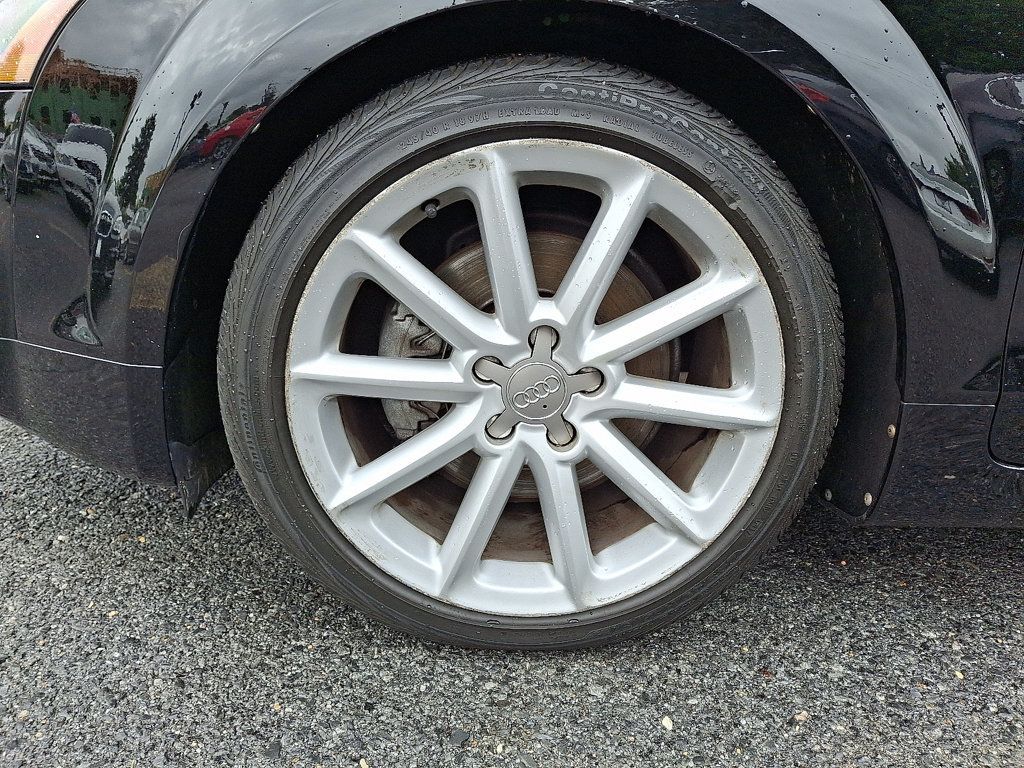 2011 Audi TT Roadster Quattro Premium photo 8
