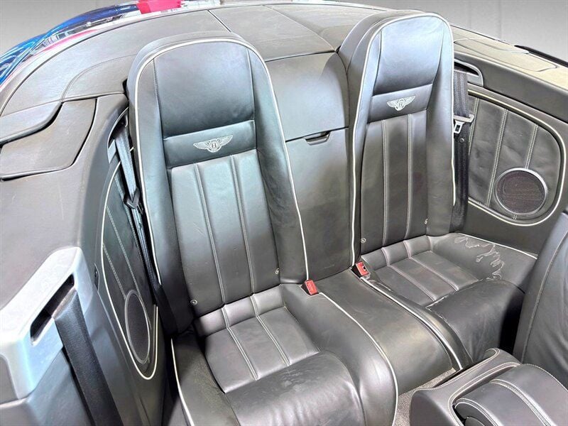 2011 Bentley Continental GT 2dr Convertible 80-11 Edition - 22873840 - 24