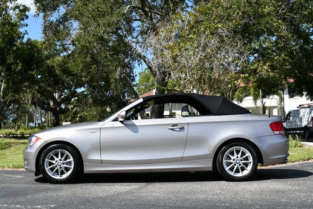 2011 BMW 1 Series 128i Convertible W/Kenwood Premium Audio - 22902218 - 31