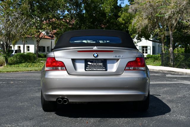 2011 BMW 1 Series 128i Convertible W/Kenwood Premium Audio - 22902218 - 36