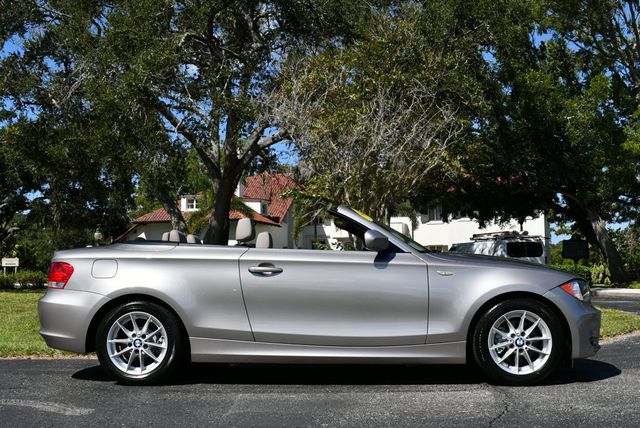 2011 BMW 1 Series 128i Convertible W/Kenwood Premium Audio - 22902218 - 40