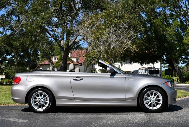 2011 BMW 1 Series 128i Convertible W/Kenwood Premium Audio - 22902218 - 41