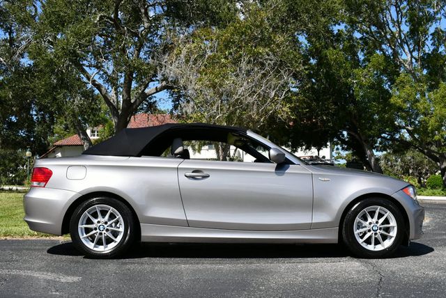 2011 BMW 1 Series 128i Convertible W/Kenwood Premium Audio - 22902218 - 44