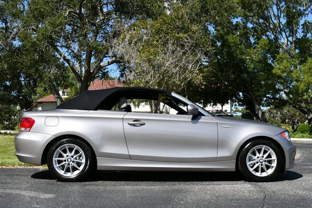 2011 BMW 1 Series 128i Convertible W/Kenwood Premium Audio - 22902218 - 45