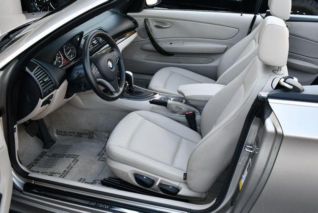 2011 BMW 1 Series 128i Convertible W/Kenwood Premium Audio - 22902218 - 53