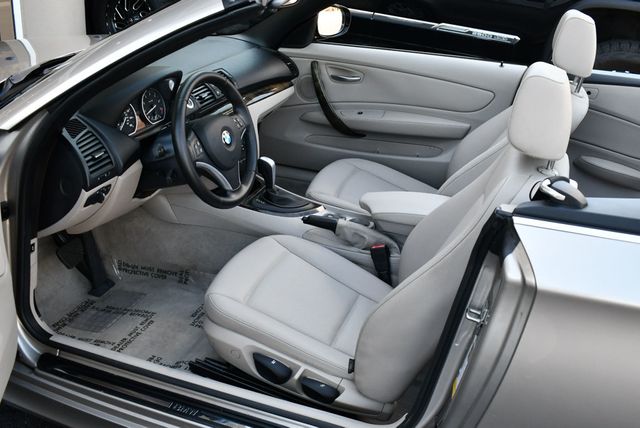 2011 BMW 1 Series 128i Convertible W/Kenwood Premium Audio - 22902218 - 54