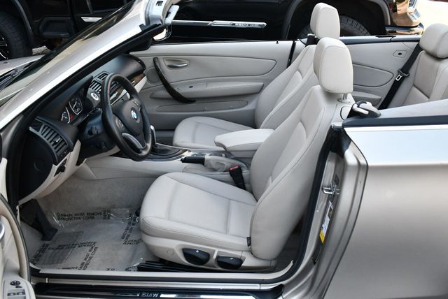 2011 BMW 1 Series 128i Convertible W/Kenwood Premium Audio - 22902218 - 55