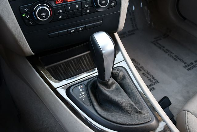 2011 BMW 1 Series 128i Convertible W/Kenwood Premium Audio - 22902218 - 63