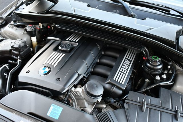 2011 BMW 1 Series 128i Convertible W/Kenwood Premium Audio - 22902218 - 70