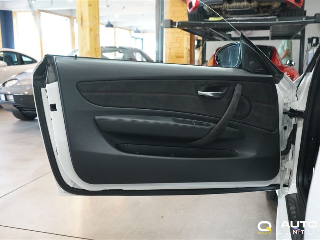 2011 BMW 1 Series M Coupe - 22884848 - 11