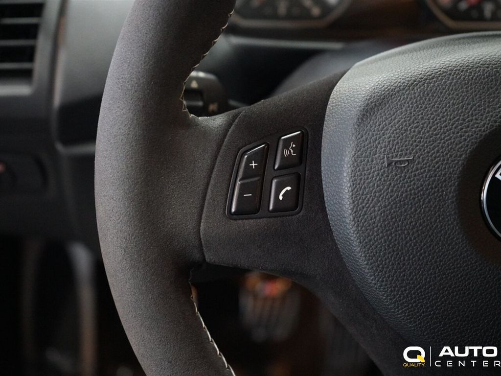 2011 BMW 1 Series M Coupe - 22884848 - 21