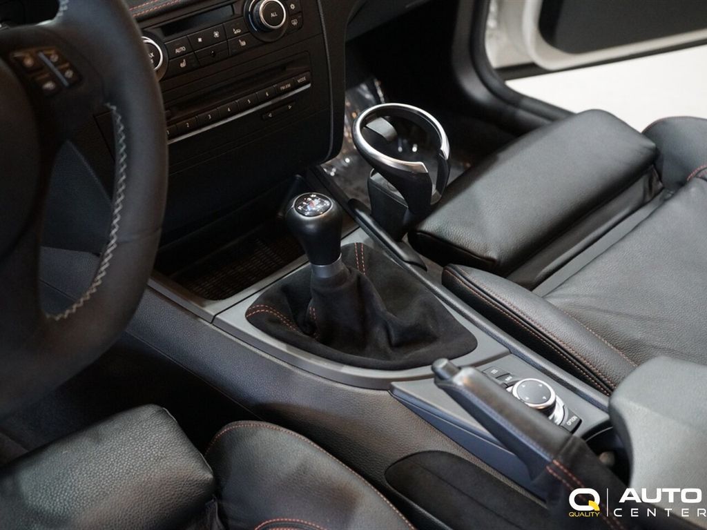 2011 BMW 1 Series M Coupe - 22884848 - 24